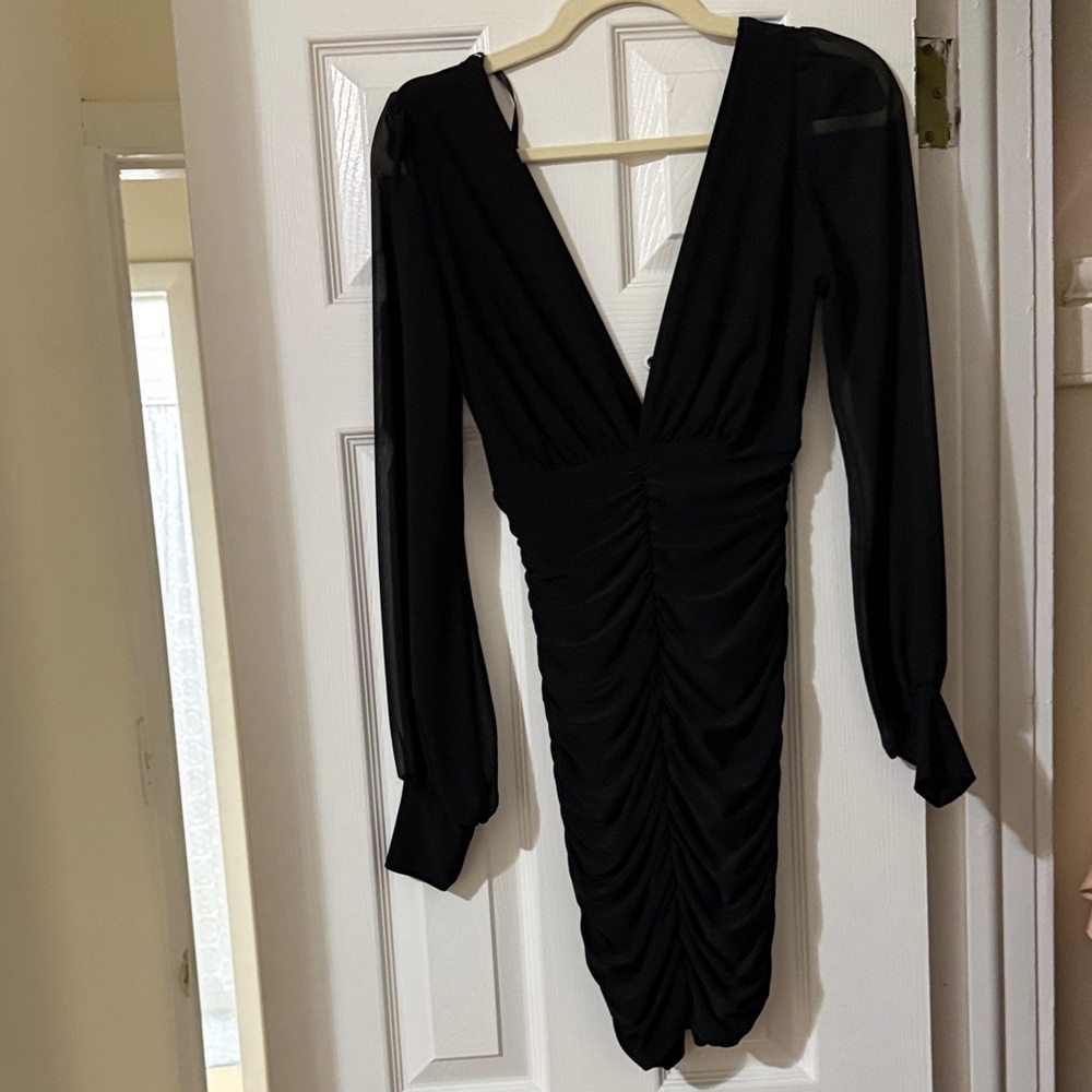 WINDSOR black dress
